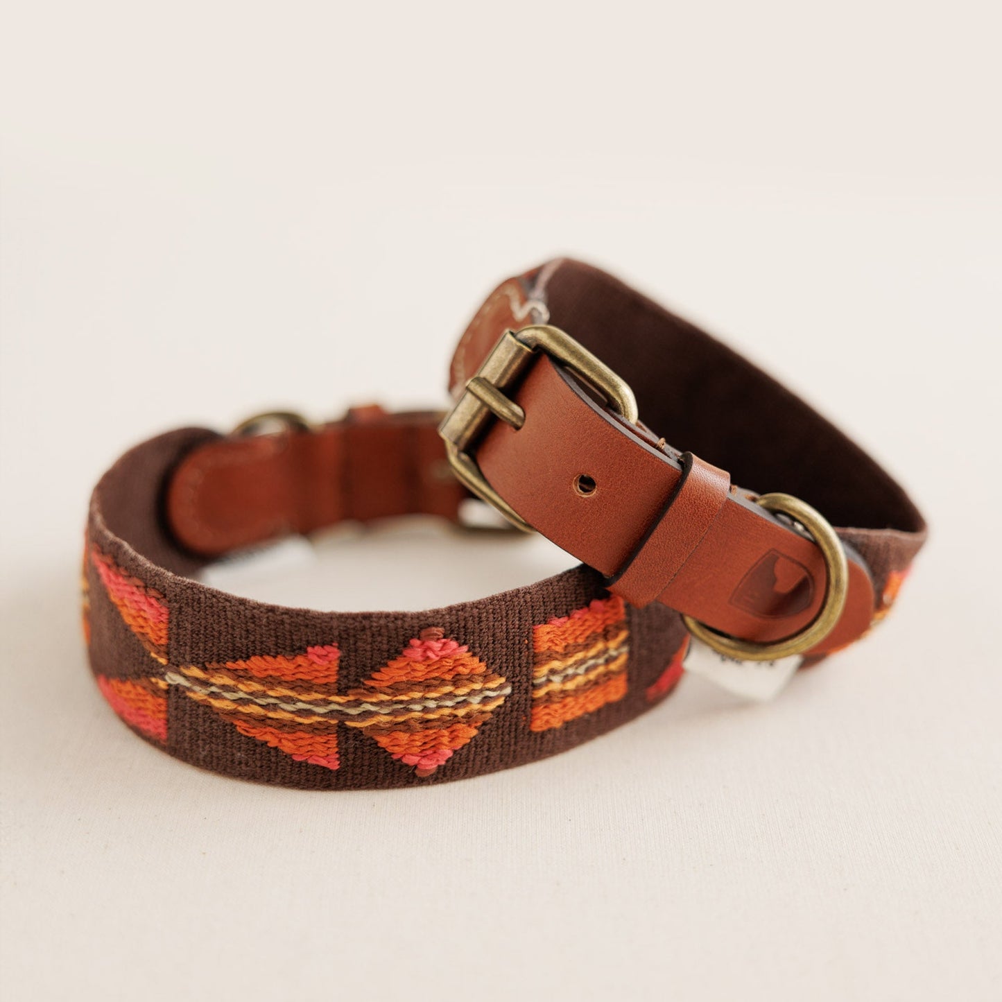 Etna Collar